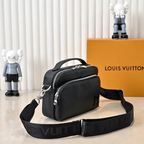 【2026】 LV【LOUIS VUITTON 公式旗艦店】ルイヴィトン  斜めがけバッグ当日出荷 好評に付き再入荷！22.5*16*7.5CM  241125