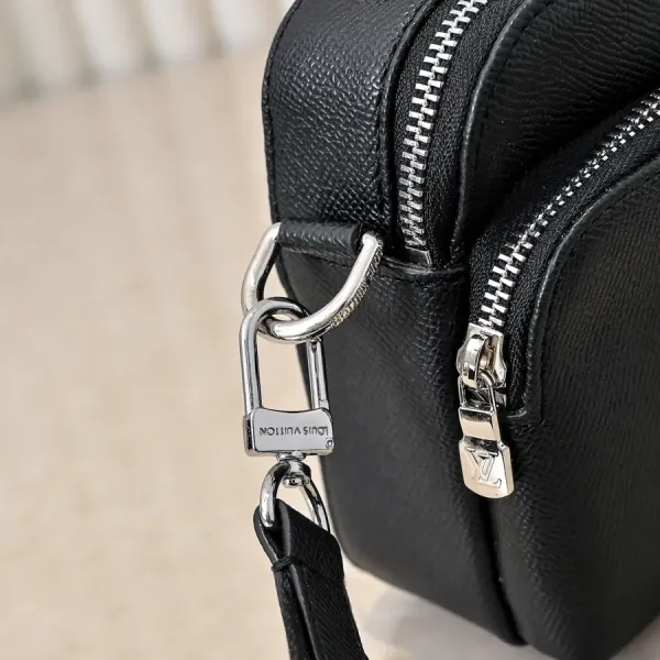 【2026】 LV【LOUIS VUITTON 公式旗艦店】ルイヴィトン  斜めがけバッグ当日出荷 好評に付き再入荷！22.5*16*7.5CM  241125