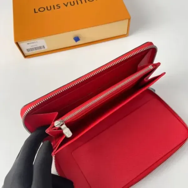 【2026】LV  ルイヴィトン   LOUIS VUITTON*SUPREME 財布 19.5*10.5*2.5CM  240919