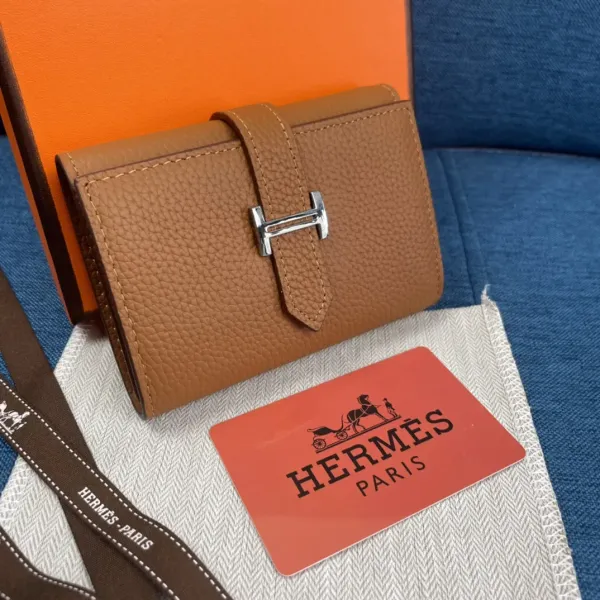 【2026】HERMÈS 三つ折り財布 8カラー 10X12CM