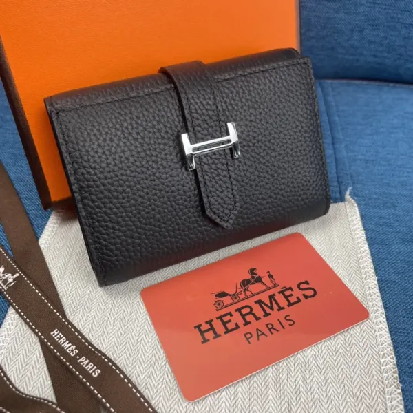 【2026】HERMÈS 三つ折り財布 8カラー 10X12CM