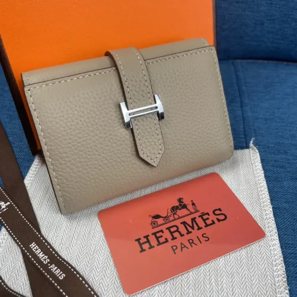 【2026】HERMÈS 三つ折り財布 8カラー 10X12CM