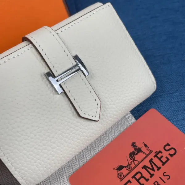 【2026】HERMÈS 三つ折り財布 8カラー 10X12CM