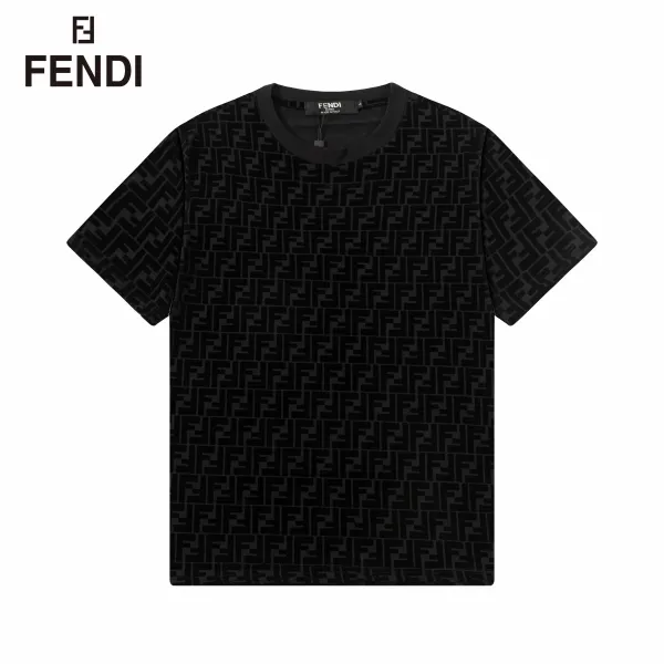 【2026】【FENDI公式旗艦店】フェンディ  Tシャツ ご好評に付き再入荷！ 250214