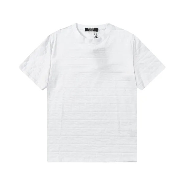 【2026】【FENDI公式旗艦店】フェンディ  Tシャツ ご好評に付き再入荷！ 250214