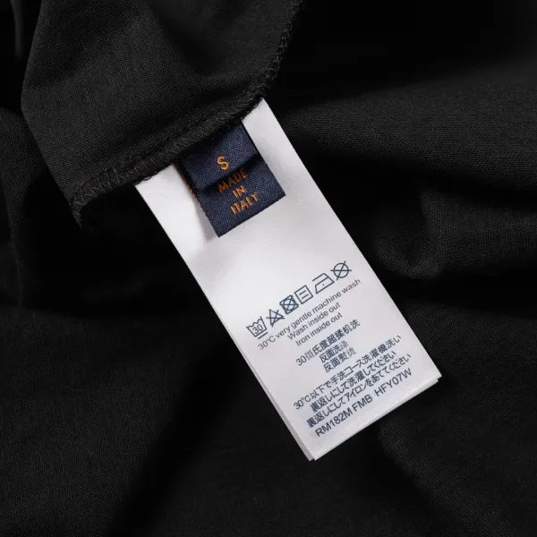 【2026】LV【LOUIS VUITTON 公式旗艦店】ルイヴィトン Tシャツ ご好評に付き再入荷!250211 【2026】LV【LOUIS VUITTON 公式旗艦店】ルイヴィトン Tシャツ ご好評に付き再入荷!250211