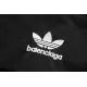 【2026】【BALENCIAGA 公式旗艦店】バレンシアガ ジャケット着 好評に付き再入荷!250107 【2026】【BALENCIAGA 公式旗艦店】バレンシアガ ジャケット着 好評に付き再入荷!250107