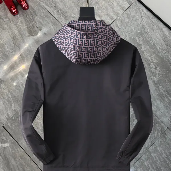 【2026】【FENDI  公式旗艦店】フェンディ  ジャケット着 好評に付き再入荷 241223