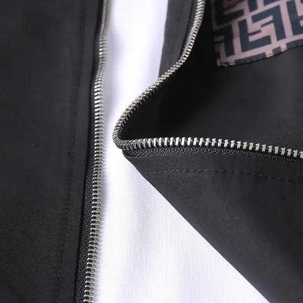 【2026】【FENDI  公式旗艦店】フェンディ  ジャケット着 好評に付き再入荷 241223