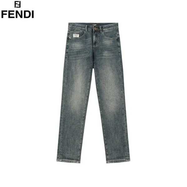 【2026】【FENDI  公式旗艦店】フェンディ ジーパン  ご好評に付き再入荷！ 241220