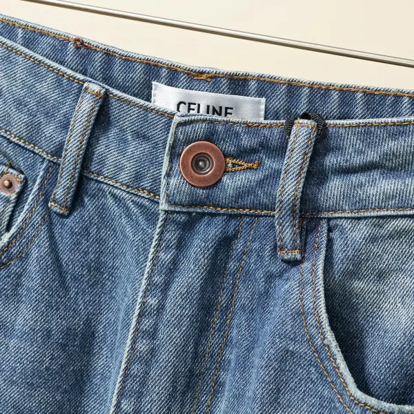 【2026】【CELINE  公式旗艦店】セリーヌ  ジーパン  ご好評に付き再入荷！ 241219
