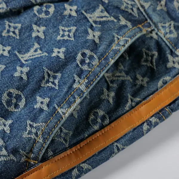 【2026】LV【LOUIS VUITTON   公式旗艦店】 ルイヴィトン  ジーパン  ご好評に付き再入荷！ 241218