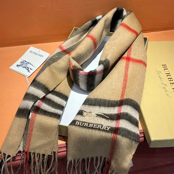 【2026】【BURBERRY  バーバリー】スカーフ30*180CM  241209