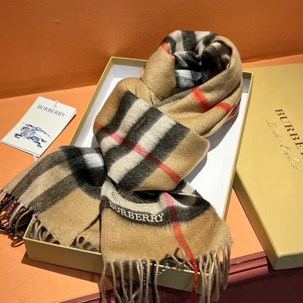 【2026】【BURBERRY  バーバリー】スカーフ30*180CM  241209