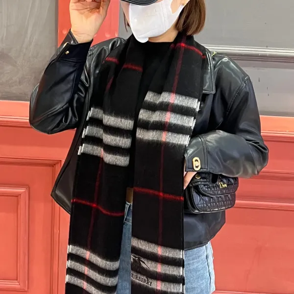 【2026】【BURBERRY  バーバリー】スカーフ30*180CM  241209