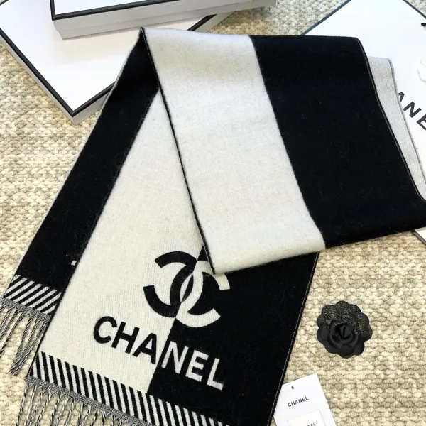 【2026】【CHANEL シャネル 】スカーフ184*34CM 241209 【2026】【CHANEL シャネル 】スカーフ184*34CM 241209