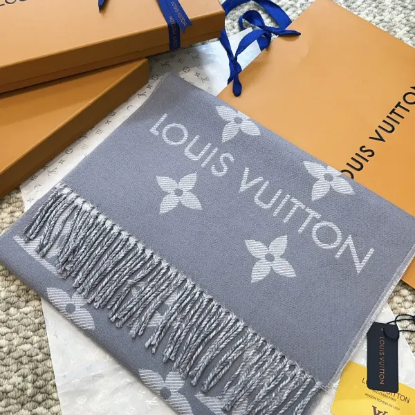 【2026】LV【LOUIS VUITTON   ルイヴィトン】スカーフ 186*34CM   241207