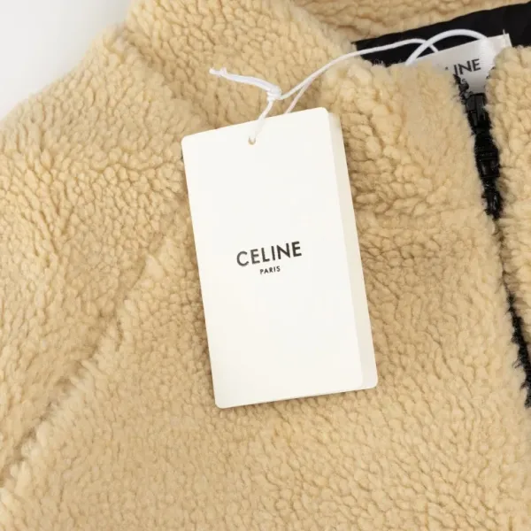 【2026】【CELINE】セリーヌ  ジャケット着ご好評に付き再入荷！241118