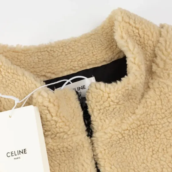 【2026】【CELINE】セリーヌ  ジャケット着ご好評に付き再入荷！241118