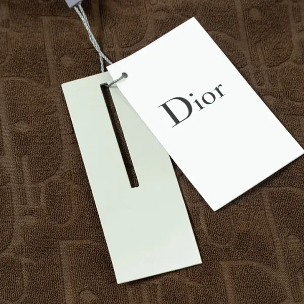 【2026】【DIOR  公式旗艦店】ディオール  パーカー  ご好評に付き再入荷   241114