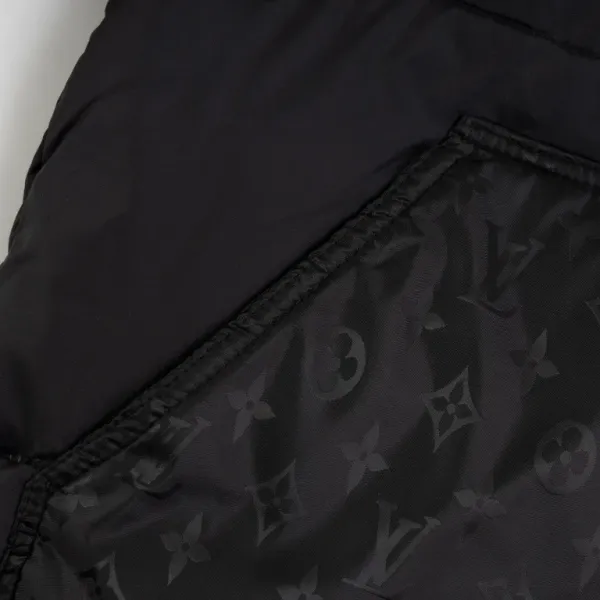 【2026】LV【LOUIS VUITTON 公式旗艦店】ルイヴィトン ダウンジャケット好評に付き再入荷!241112 【2026】LV【LOUIS VUITTON 公式旗艦店】ルイヴィトン ダウンジャケット好評に付き再入荷!241112
