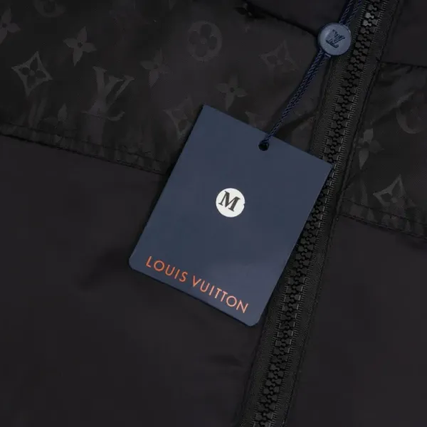 【2026】LV【LOUIS VUITTON 公式旗艦店】ルイヴィトン ダウンジャケット好評に付き再入荷!241112 【2026】LV【LOUIS VUITTON 公式旗艦店】ルイヴィトン ダウンジャケット好評に付き再入荷!241112