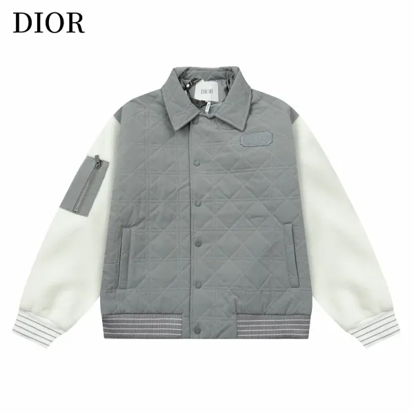 【2026】【DIOR 公式旗艦店】ディオール ジャケット着 好評に付き再入荷!241111 【2026】【DIOR 公式旗艦店】ディオール ジャケット着 好評に付き再入荷!241111
