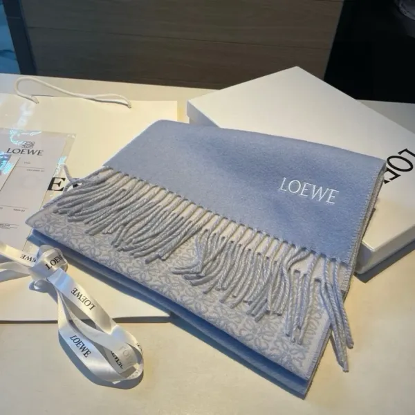 【2026】【LOEWE ロエベ】スカーフ 180*30CM   241109