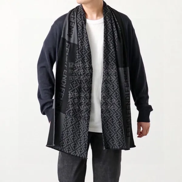 【2026】【FENDI  フェンディ】スカーフ180*32CM   241109