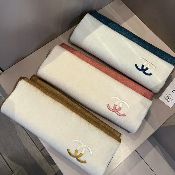 【2026】【CHANEL  シャネル 】スカーフ60*190CM 241107