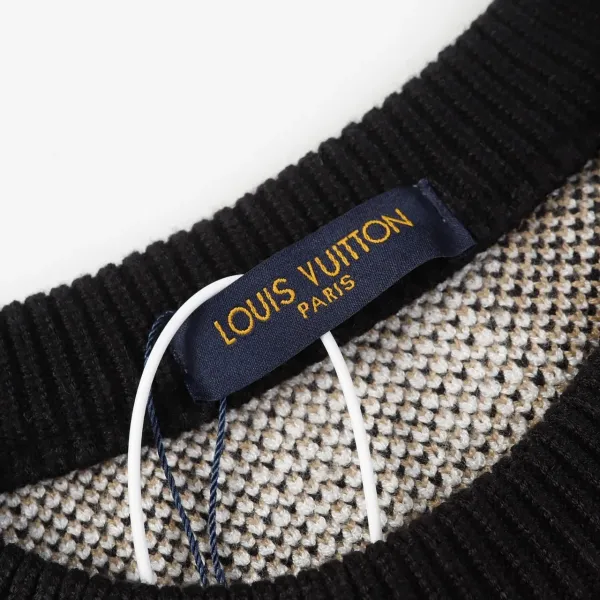 【2026】LV【LOUIS VUITTON 公式旗艦店】ルイヴィトン セーター好評に付き再入荷!241104 【2026】LV【LOUIS VUITTON 公式旗艦店】ルイヴィトン セーター好評に付き再入荷!241104