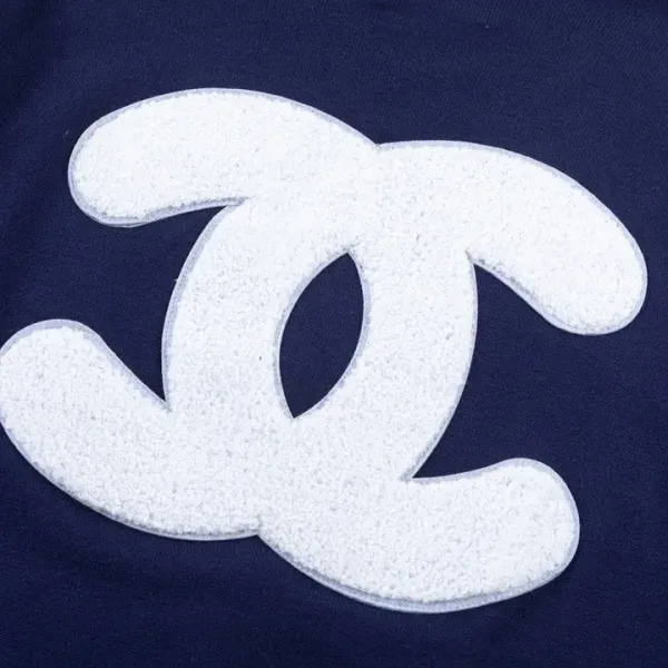 【2026】【CHANEL  公式旗艦店】シャネル  セーター好評に付き再入荷！ 241102