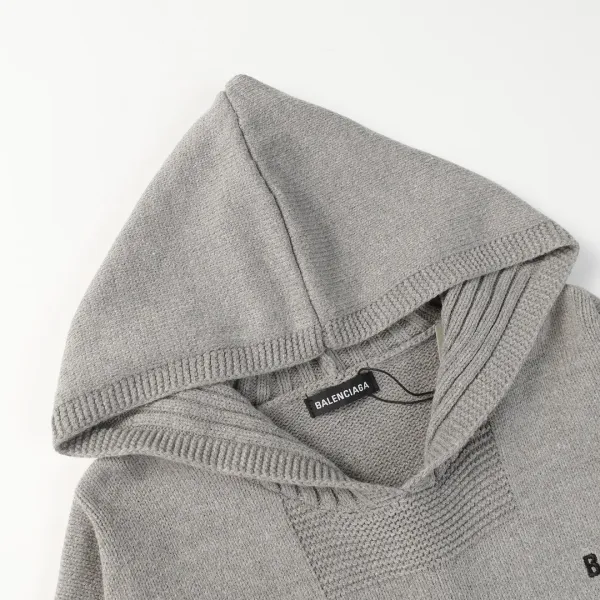 【2026】【BALENCIAGA  公式旗艦店】バレンシアガ   セーター好評に付き再入荷！ 241101