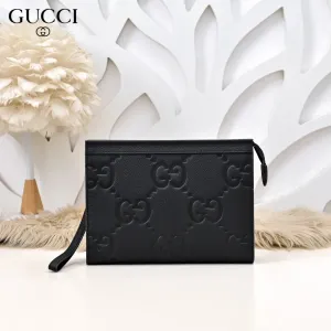 【2026】【GUCCI  公式 旗艦店】 グッチ   クラッチバッグ 当日出荷 好評に付き再入荷！27*20*5CM  241101