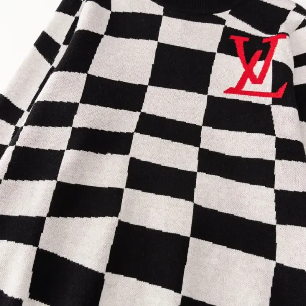 【2026】LV 【LOUIS VUITTON 公式旗艦店】ルイヴィトン  セーター好評に付き再入荷！ 241029