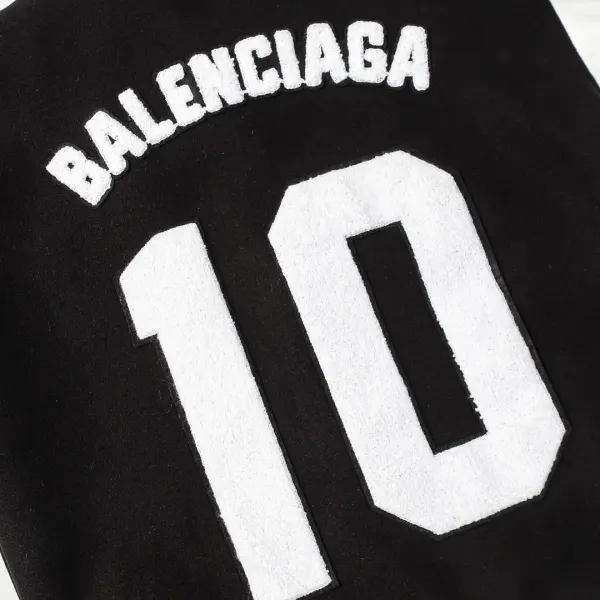 【2026】【BALENCIAGA  公式旗艦店】バレンシアガ   野球着 ジャケット着 好評に付き再入荷！241028