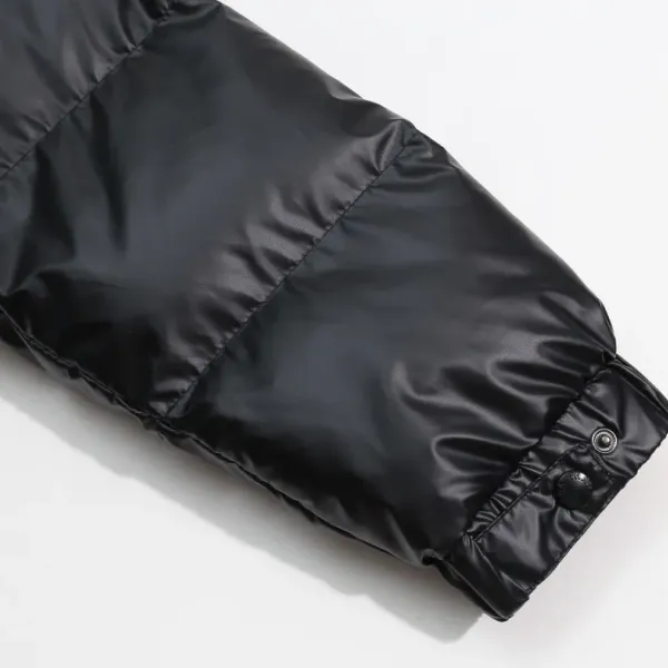 【2026】【PRADA  公式旗艦店】プラダ  ダウンジャケット好評に付き再入荷！ 241026