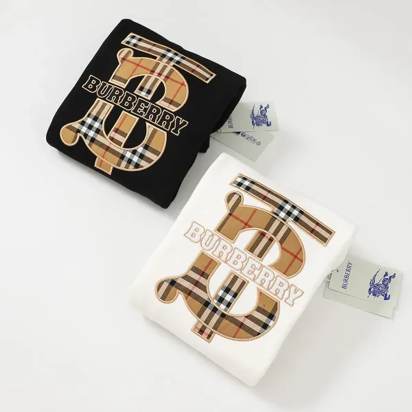 【2026】【BURBERRY   公式旗艦店】バーバリー   丸首の衛衣 スウェットご好評に付き再入荷 241025