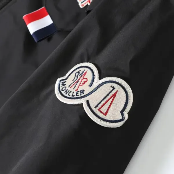 【2026】【MONCLER 公式旗艦店】 モンクレール  ジャケット着 ご好評に付き再入荷！241023