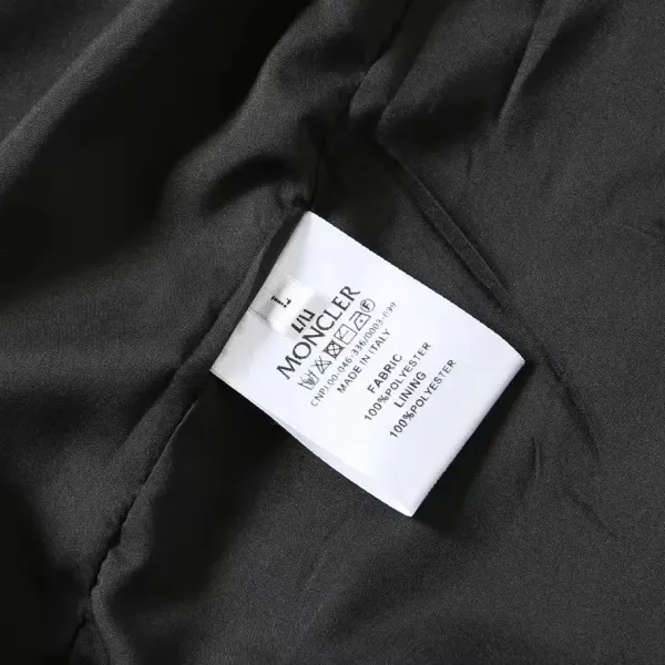 【2026】【MONCLER 公式旗艦店】 モンクレール  ジャケット着 ご好評に付き再入荷！241023