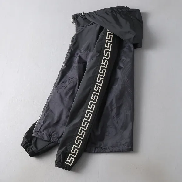 【2026】【VERSACE   公式旗艦店】ヴェルサーチ   ジャケット着 ご好評に付き再入荷！241022
