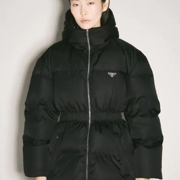【2026】【PRADA  公式旗艦店】プラダ   ダウンジャケット ご好評に付き再入荷！241022