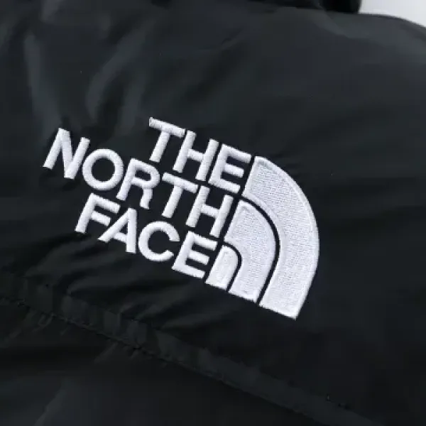 【2026】【The North Face】ザノースフェイス【全国送料無料】【即日出荷】数量限定発売 ダウンジャケット 241017 【2026】【The North Face】ザノースフェイス【全国送料無料】【即日出荷】数量限定発売 ダウンジャケット 241017