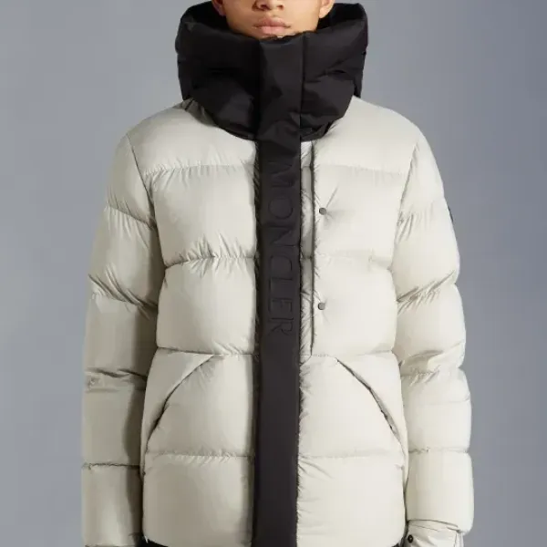 【2026】MONCLER★Madeira ショートダウンジャケット    241016