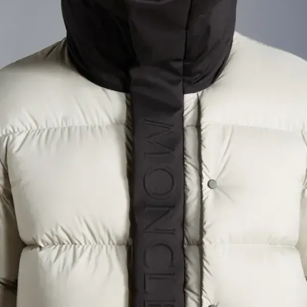 【2026】MONCLER★Madeira ショートダウンジャケット    241016