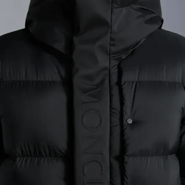 【2026】MONCLER★Madeira ショートダウンジャケット    241016