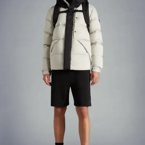 【2026】MONCLER★Madeira ショートダウンジャケット    241016