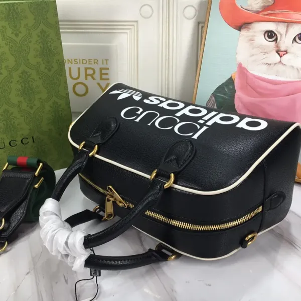 【2026】 【GUCCI 公式旗艦店】グッチ ハンドバッグ 当日出荷 好評に付き再入荷！31.5*18*15.5CM   241007