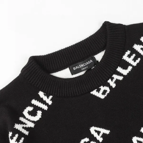 【2026】【BALENCIAGA   公式旗艦店】バレンシアガ  セーター好評に付き再入荷！ 240930