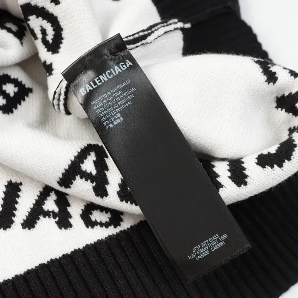【2026】【BALENCIAGA   公式旗艦店】バレンシアガ  セーター好評に付き再入荷！ 240930